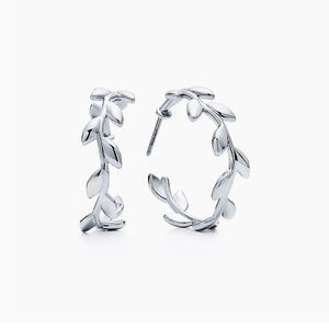 Gorgeous Tiffany’s Paloma Picasso® Olive Leaf Hoop Earrings